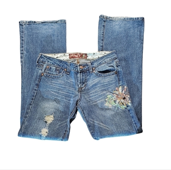 Hint Of Mint Flower Embellished Flare Jeans SIze 3 - Picture 3 of 4
